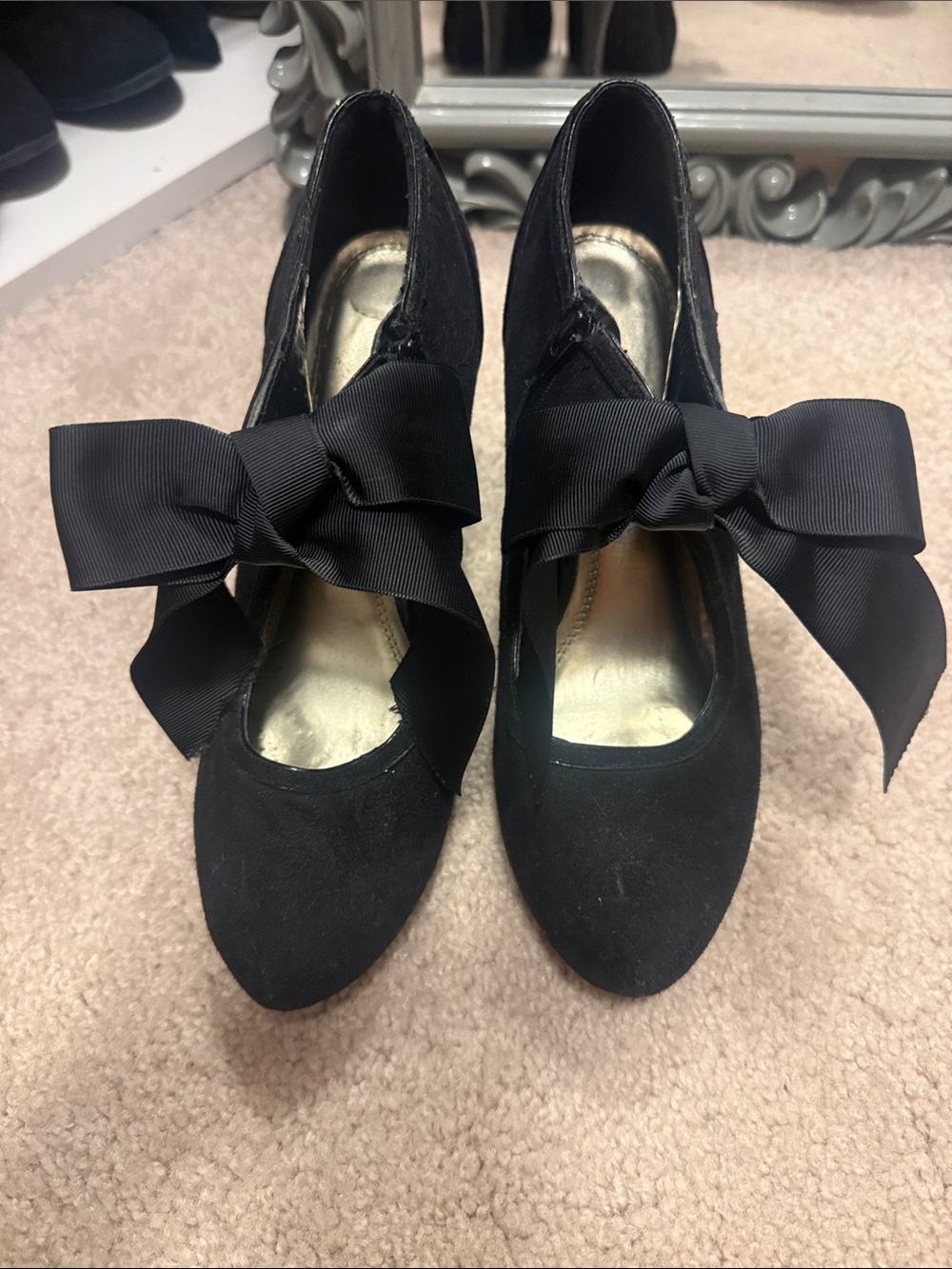 Metaphor Black Bow Heels